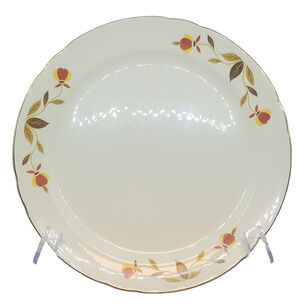 Vintage Hall's Superior Autumn Leaf 9 Inch Plate
